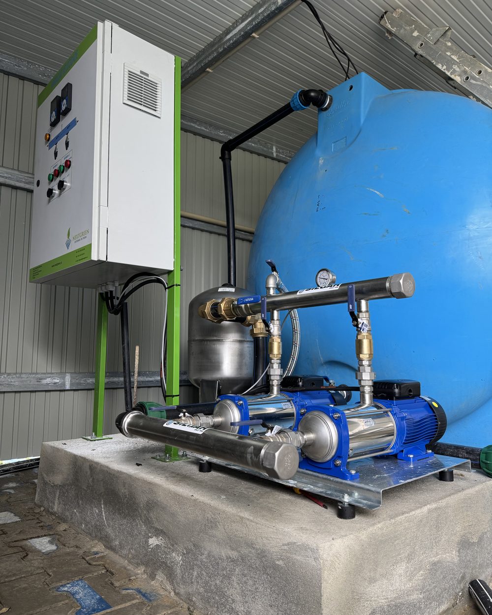 Quadro, grupo e vaso de expansão instalados